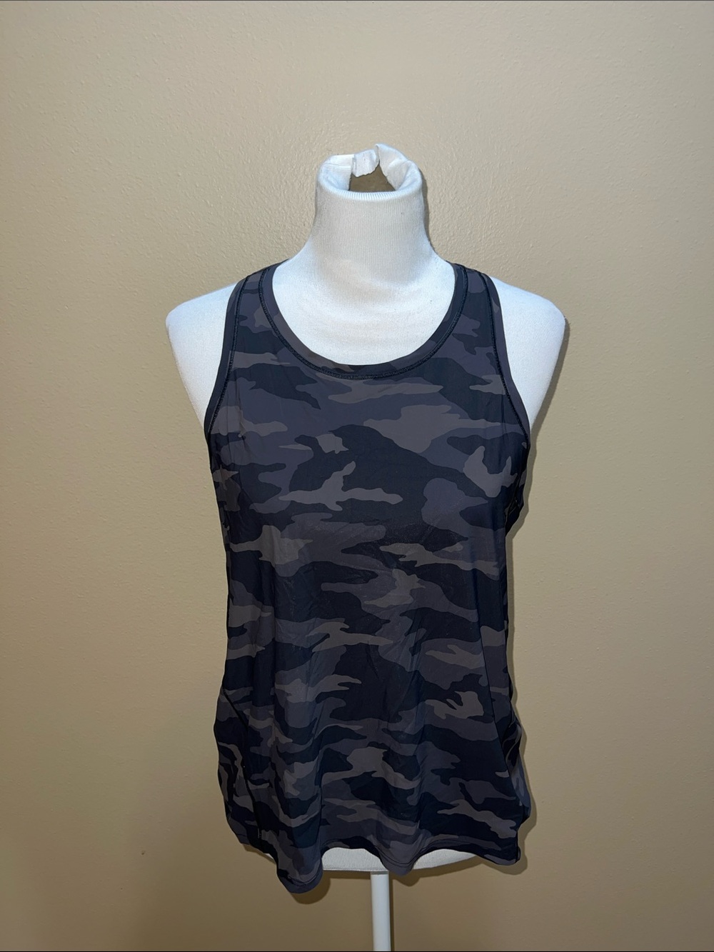 Athleta Gray Camo Racerback Tank Top
